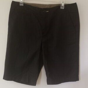 'Banana Republic' NWOT Solid Black Cotton Bermuda Shorts Size 12